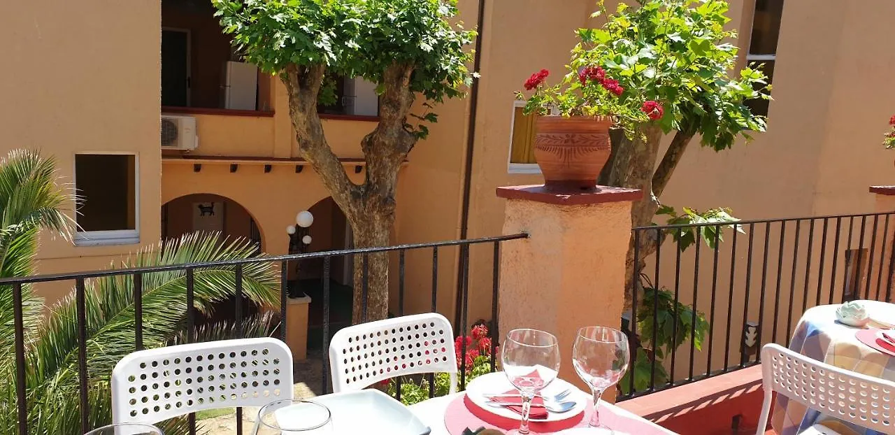 Casa Con Jardin A 30 Metros De La Playa. Vl. Villa Palamos Holiday home
