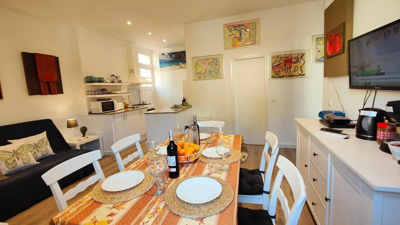 Casa Con Jardin A 30 Metros De La Playa. Vl. Villa Palamos