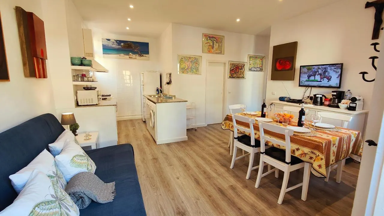 Casa Con Jardin A 30 Metros De La Playa. Vl. Villa Palamos 0*,  Spain